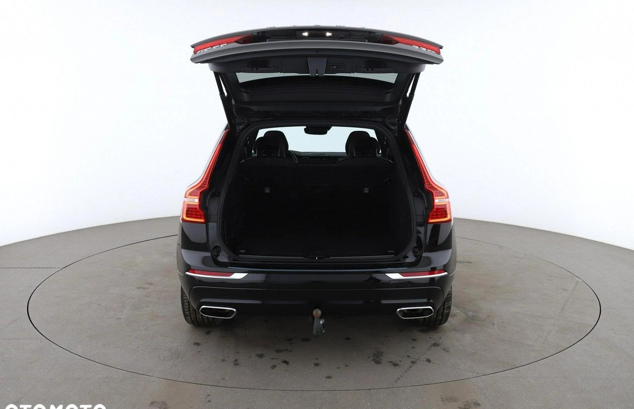 Volvo XC 60 cena 117900 przebieg: 135521, rok produkcji 2017 z Chocz małe 352